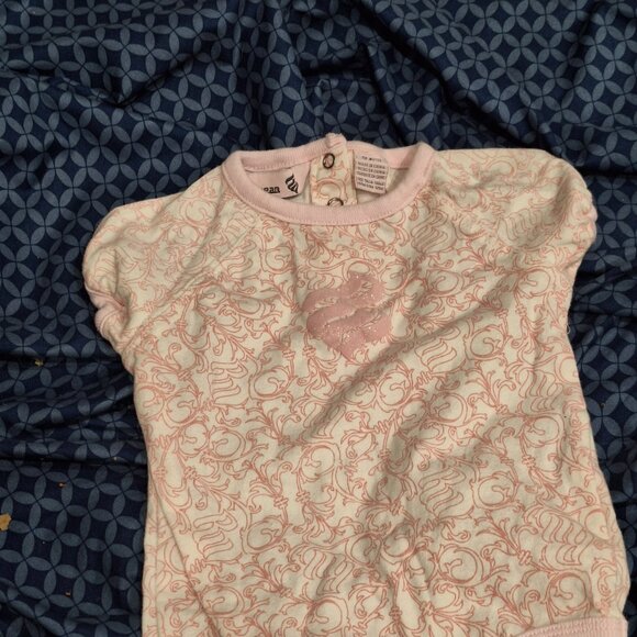 rocawear onesie 6-9 months - Picture 4 of 10